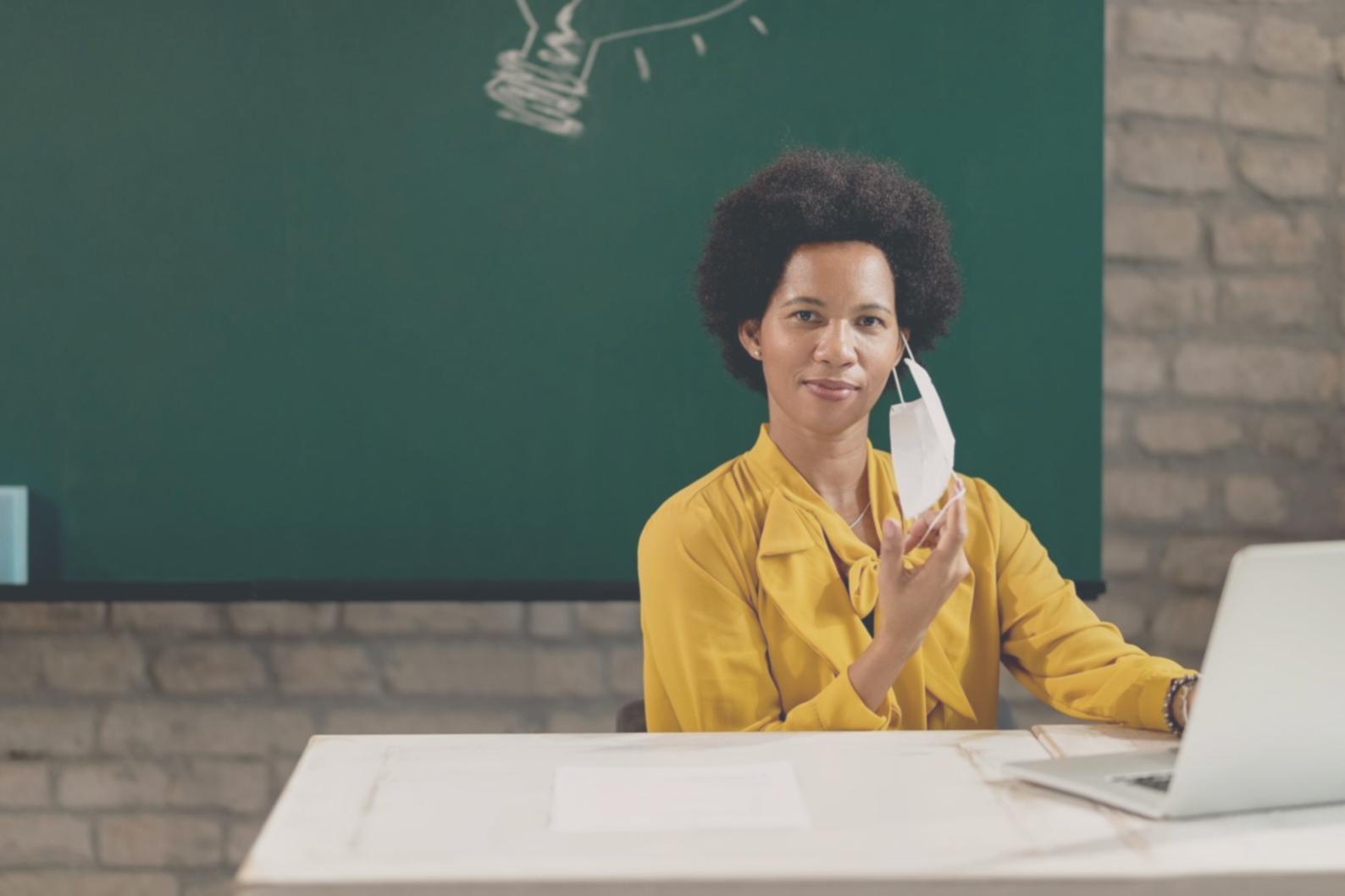 Content strategy meeting with client discussing keyword targeting